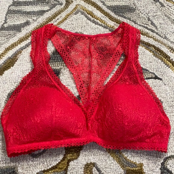 Victoria's Secret Other - 💕 Victoria's Secret NWT sexy red bralette sz L 💕